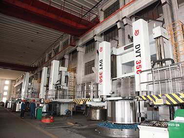 數(shù)控雙柱立式車(chē)床（四臺(tái)分別是Φ5m、Φ5m、Φ3.5m、Φ2.5m）